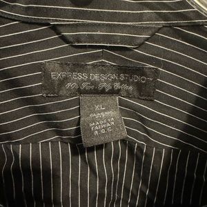 Men’s Black striped Long Sleeve Button Down; Size X-Large, classic fit.